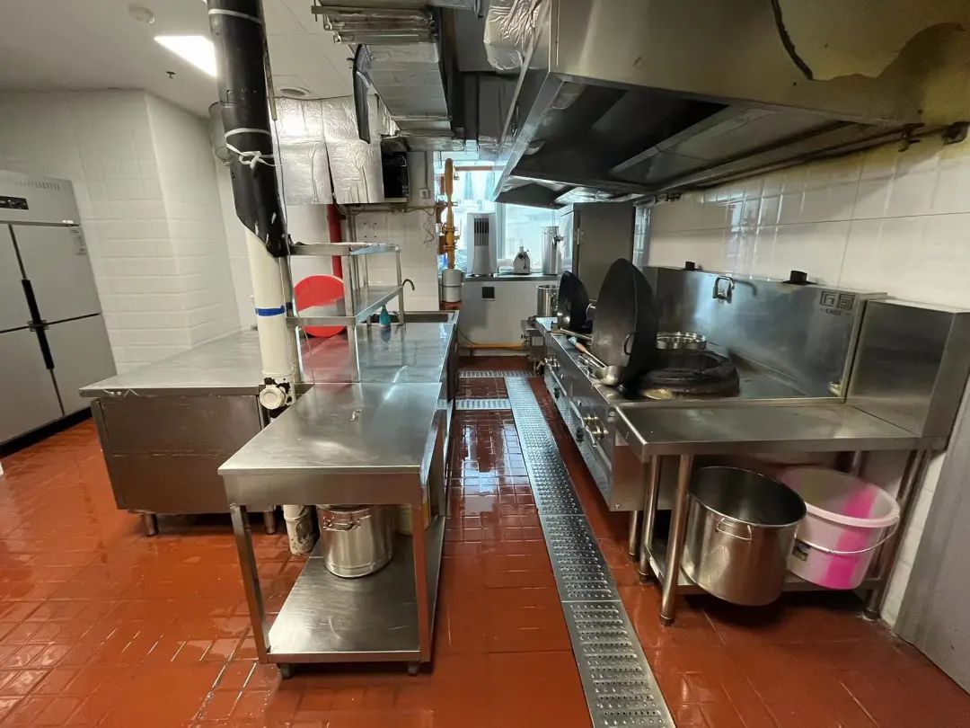 1701429279226242.jpg 3.jpg